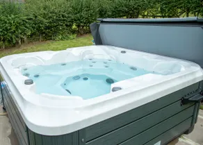 Rose Cottage, Kepwick Village nr Thirsk North Yorkshire Hot Tub - Rural Location - Image 2