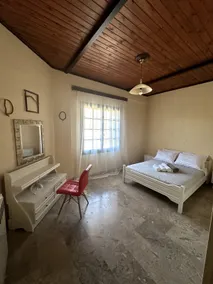 Lyra House - Image 2