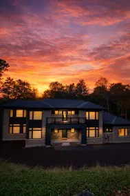 Northern Lights Luxury Cottage - Image 2