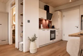 Luxury suite by the bike path, sauna house - Image 4