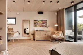 Luxury suite by the bike path, sauna house - Image 3