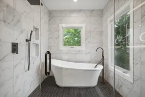 Luxe City Oasis in the Heart of Downtown ATL - Image 3
