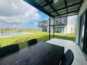 Modern, Garden-Level, with Pool, in a Quiet Residential Area - Image 2