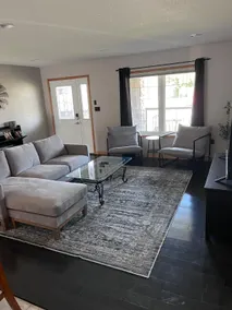 Spacious 5-Bedroom Home - Image 2