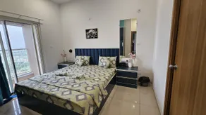 THE SKYLîNE SUITE 1- 2BHK APARTMENT's+pool - Image 5
