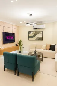 Modern and comfortable stay in Dammam - Image 2
