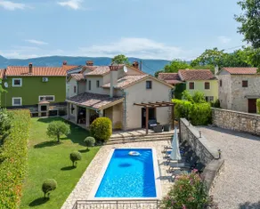 Villa Viktor, 4* holiday home - Image 4