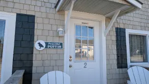 The Peaceful Puffin: Walk to Shops, Dining & Ferry - Image 2