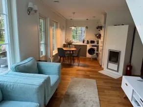Sandy beach accommodation - Image 2