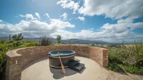 Swallows Rest - Vineyard Estate, Pool & Hot Tub - Image 5