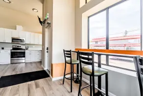 Cozy Micro Suite Unit 12 Sleeps 2 Minutes to Downtown - Image 5