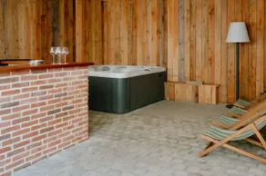 Eudoise house, swimming pool and spa - Image 2