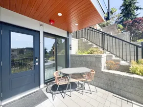Modern 2BR in Lower Lonsdale - Image 4