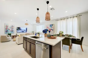 LUX 7Beds Villa｜Near Strip｜Shuffleboard Game Fun - Image 5