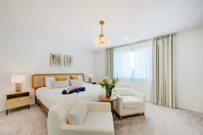 LUX 7Beds Villa｜Near Strip｜Shuffleboard Game Fun - Image 3