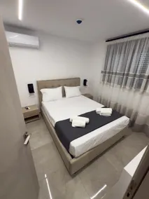 Davi Garden Level Apartment - Image 4
