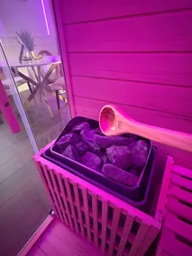 Diamond Cocoon • Jacuzzi & Sauna • Romantic Night - Image 5
