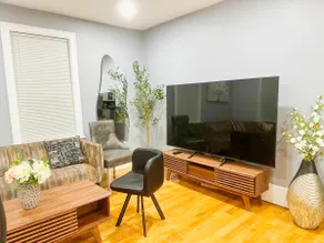 Modern Family Retreat | 3BR 2BA Boston 85A - Image 2