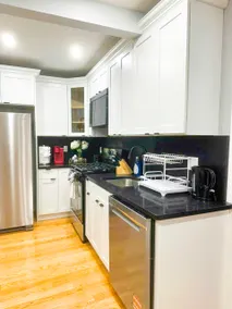 Fresh Modern 3BR | Easy Transit to Boston 85B - Image 5