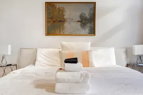 La Madame - Designer Downtown Nest - Image 5