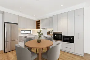 Stylish, New, First Floor 2 Bedroom Apartment - Image 2