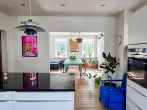 Large cozy, good location, closed/open terrace - Image 3