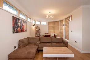 The Cambridge Penthouse - Image 5