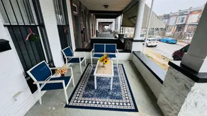 3 Rooms, 3 1/2 Bath, 5 Bed, Townhouse in Baltimore - Image 3