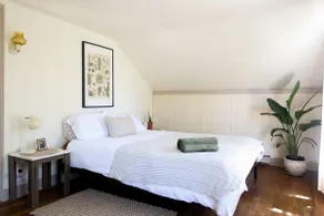 Balmy Beach Farm House - Image 3