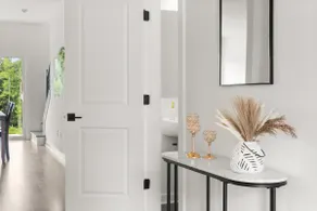 Southern Charm Townhome - Image 4
