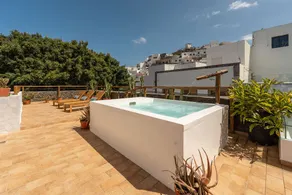 Unique, Spacious & Unforgetible Canarian Villa - Image 2