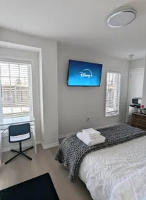 Private Suite & Separate Entrance. No Shared Space - Image 3