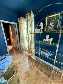 Gulch Historic Penthouse Suite - Image 5