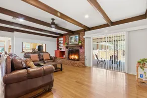 Rustic Retreat 5-BR Home with Backyard Oasis - Image 2
