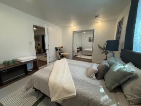 The 22 on Rose Garden Suite| Near Met Life Stadium - Image 2