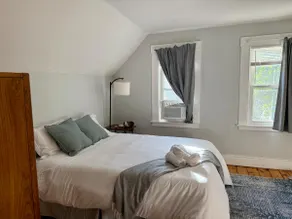Stylish 1 Bed East Rock Retreat! - Image 4