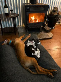 Classic Bawley Surf Shack | Walk to Beach + Pets - Image 2