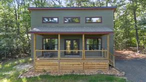 Rafter’s Roost-Near Ocoee River - Image 2