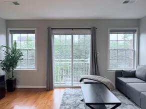 Explore NYC/NJ Stylish Stay w/Garage+EV Charging - Image 2