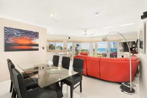 Ocean Whispers - Beach front apartment - Image 3