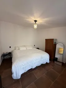 Townhouse Escape - Image 2