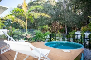 Tranquil Forest Villa with Plunge Pool Near Town - Image 4