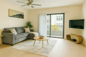 Serene 1BR | Pool+Gym | Free Parking | Central - Image 4
