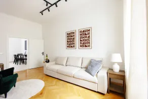 Stilvolles City-Apartment - Image 2
