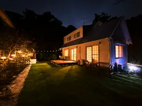 [Square Sauna & Jacuzzi] Private villa with a highland atmosphere near the sea | Accommodates up to 10 people #Pets allowed - Image 2
