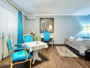 Central-Hotel A3 - Image 3