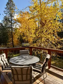 Chalet at the base of Schweitzer Mountain - Image 5