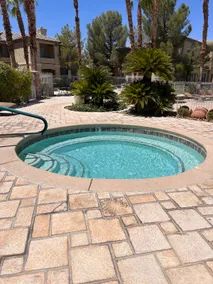 Upscale 3BR best neighborhood - Image 2