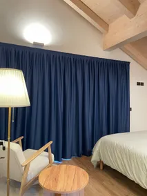 Panoramic attic with private garden - Image 5