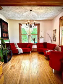 Elegant Historic Victorian Villa with hot tub! - Image 4